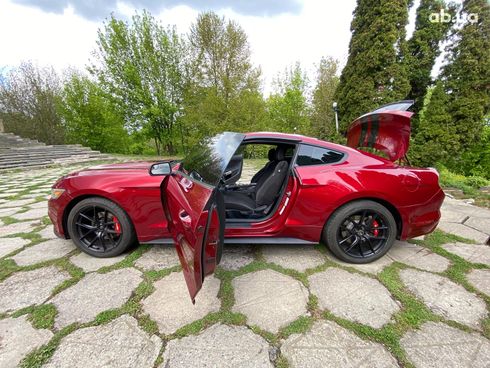 Ford Mustang 2016 красный - фото 33