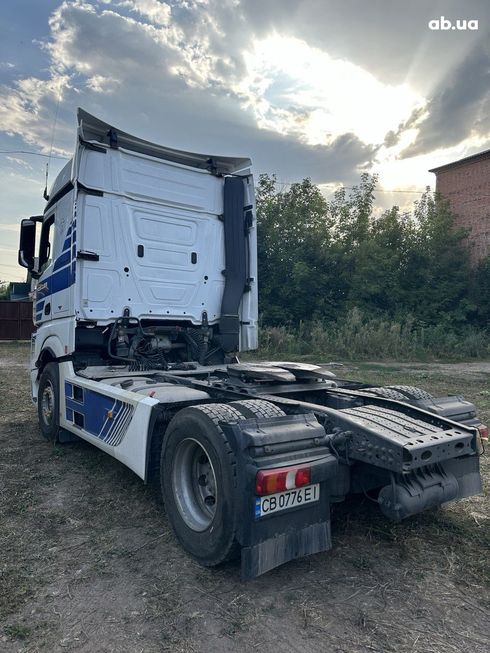 Mercedes-Benz Actros 2012 белый - фото 10
