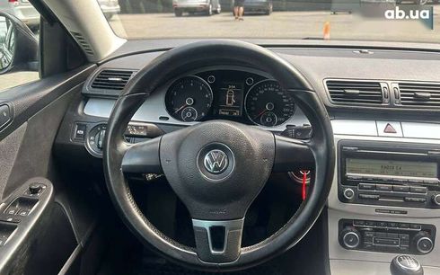 Volkswagen Passat 2010 - фото 12