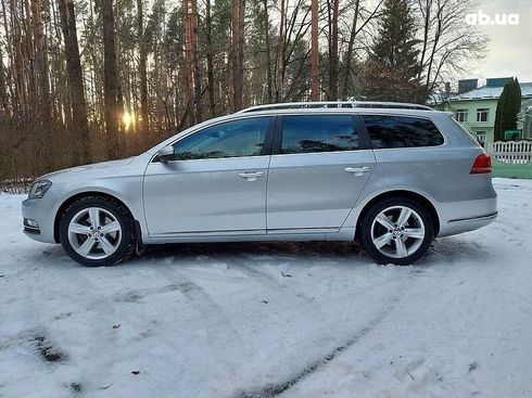 Volkswagen Passat 2013 серебристый - фото 3