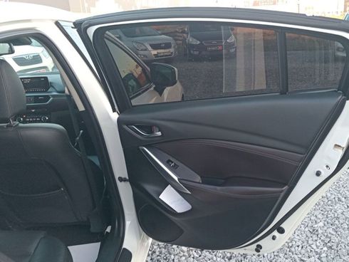 Mazda 6 2016 белый - фото 27