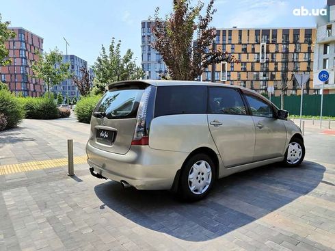 Mitsubishi Grandis 2007 - фото 23