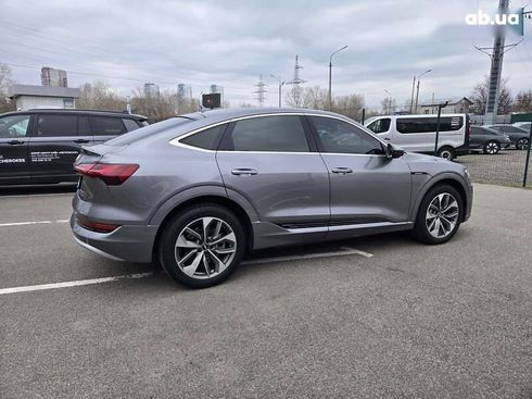 Audi E-Tron 2021 - фото 11