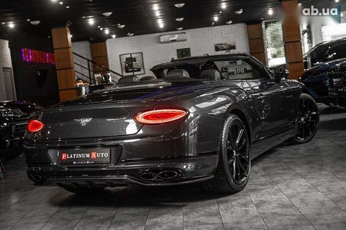 Bentley Continental GT 2022 - фото 14