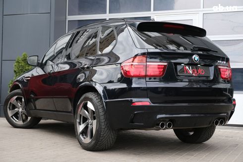 BMW X5 M 2010 черный - фото 4