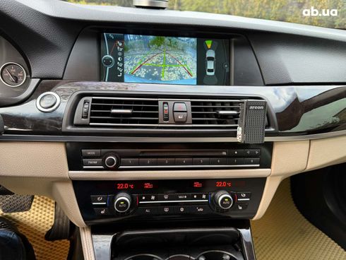 BMW 5 серия 2011 серый - фото 15