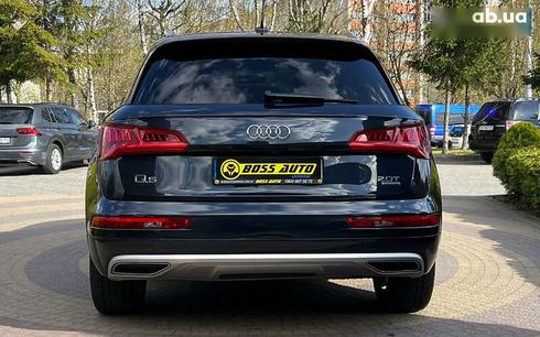 Audi Q5 2017 - фото 6