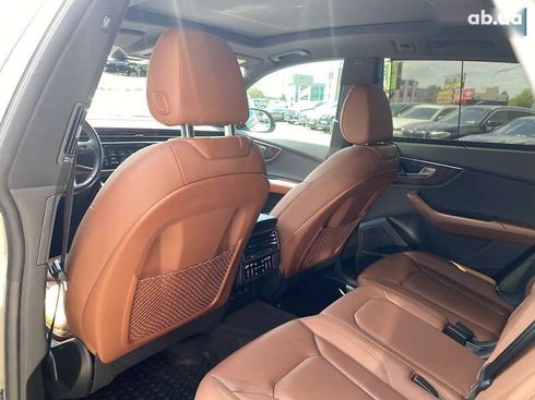 Audi Q8 2021 - фото 23