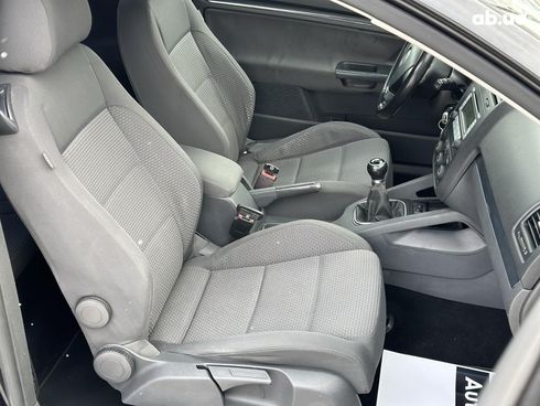 Volkswagen Golf 2006 черный - фото 21