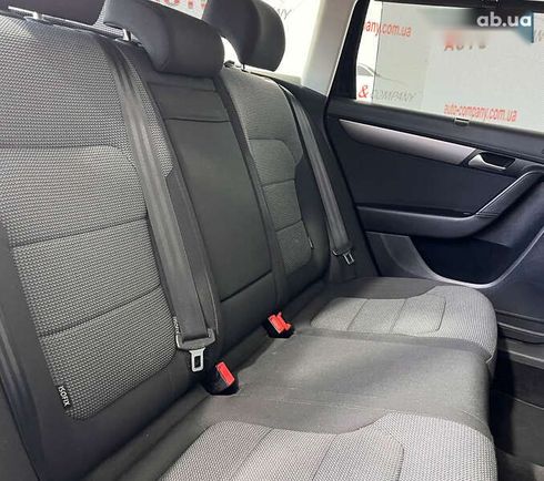 Volkswagen Passat 2013 - фото 19