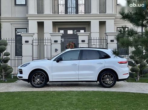 Porsche Cayenne 2018 - фото 7