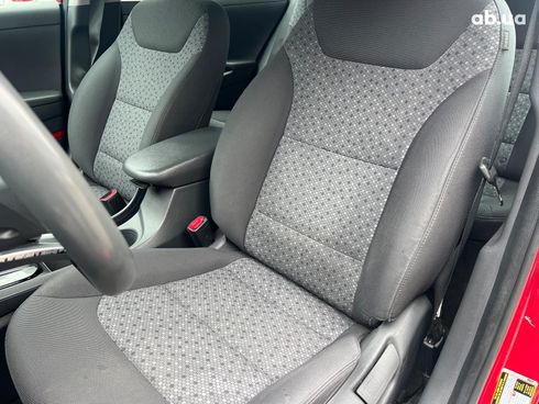 Hyundai Ioniq 2019 красный - фото 27