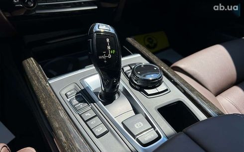 BMW X5 2014 - фото 25