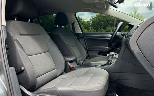 Volkswagen e-Golf 2017 - фото 9