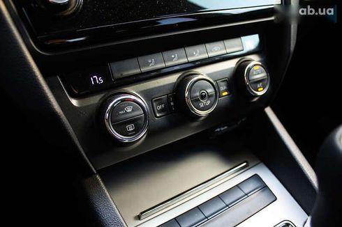 Skoda Octavia 2015 - фото 17