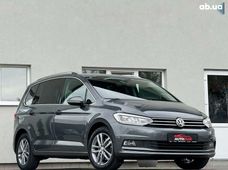 Продаж вживаних Volkswagen Touran 2019 року у Луцьку - купити на Автобазарі