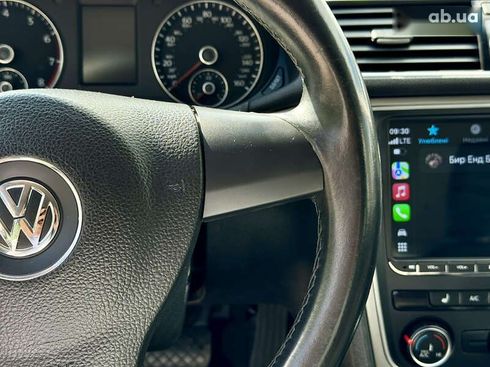 Volkswagen Passat 2015 - фото 24