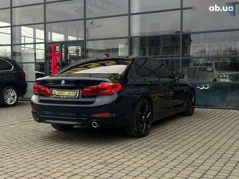 BMW 5 серия 2018 - фото 6
