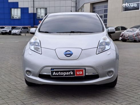 Nissan Leaf 2012 серый - фото 2