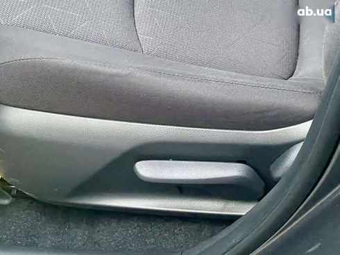 Toyota RAV4 2023 - фото 30