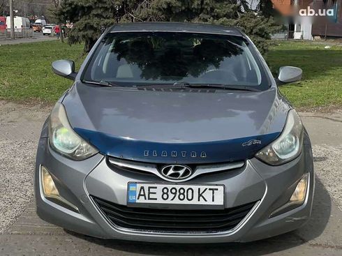 Hyundai Elantra 2014 - фото 2