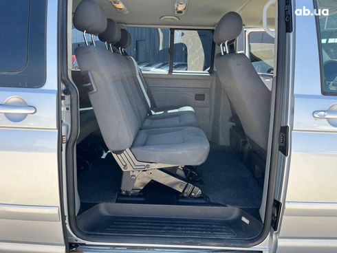 Volkswagen Caravelle 2013 серый - фото 19