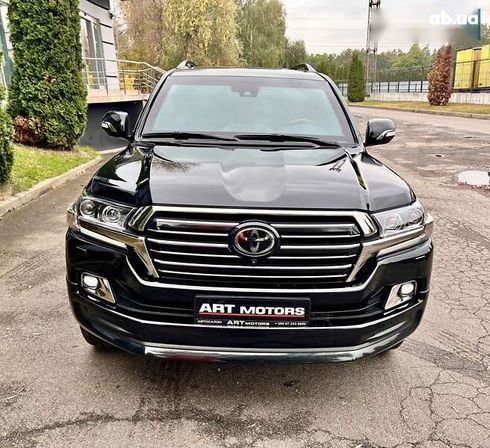 Toyota Land Cruiser 2018 - фото 8