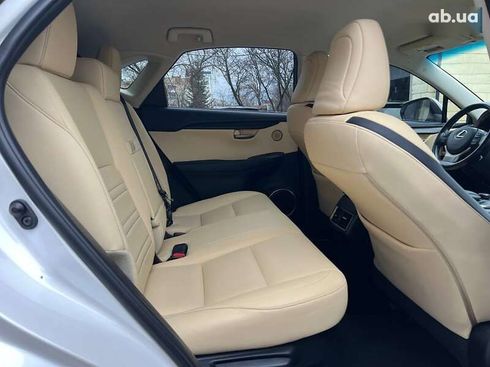 Lexus NX 2015 - фото 28