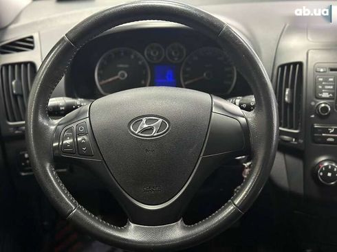 Hyundai i30 2011 - фото 23