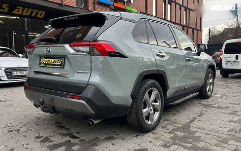 Toyota RAV4 2019 - фото 6