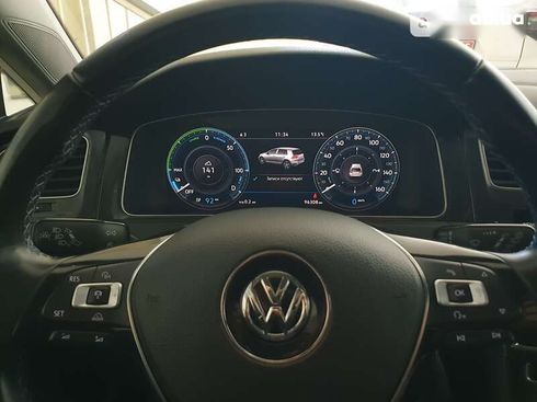 Volkswagen e-Golf 2018 - фото 12