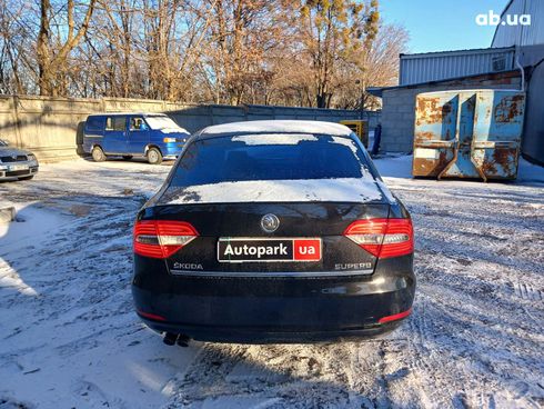 Skoda Superb 2013 черный - фото 6