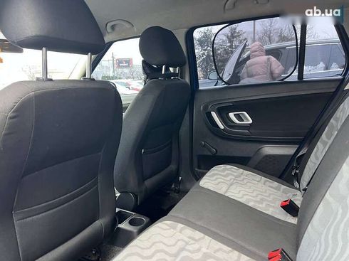 Skoda Fabia 2009 - фото 18