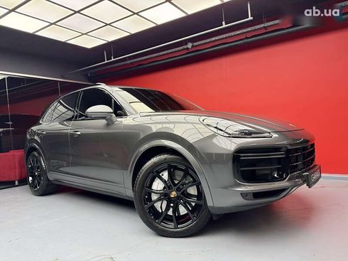 Porsche Cayenne 2018 - фото 12