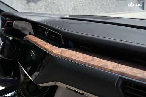 Audi E-Tron 2022 - фото 16