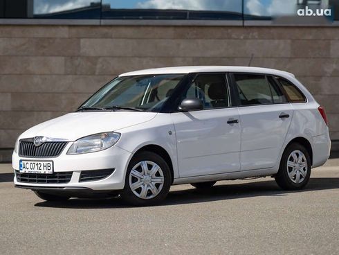 Skoda Fabia 2013 - фото 6