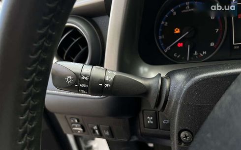 Toyota RAV4 2018 - фото 19