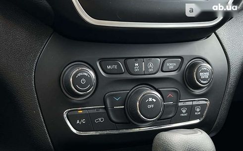 Jeep Cherokee 2018 - фото 13