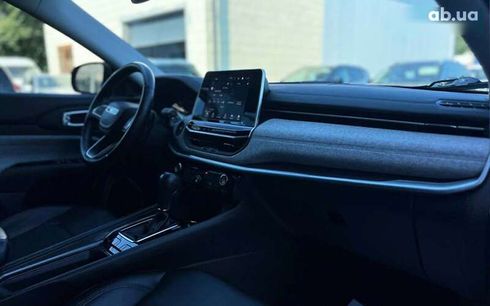 Jeep Compass 2021 - фото 26