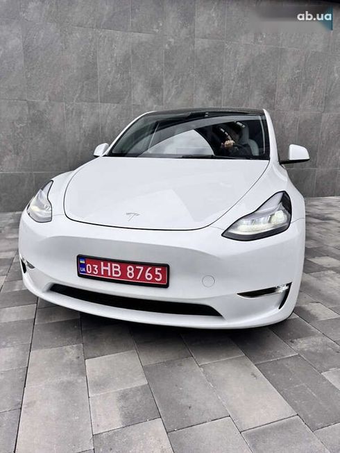 Tesla Model Y 2023 - фото 3