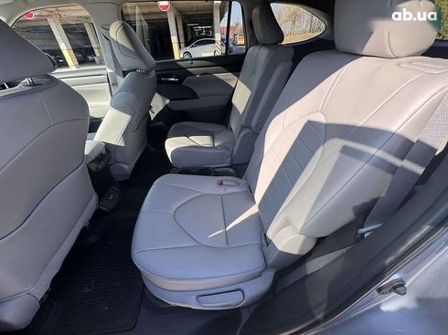 Toyota Highlander 2023 - фото 27
