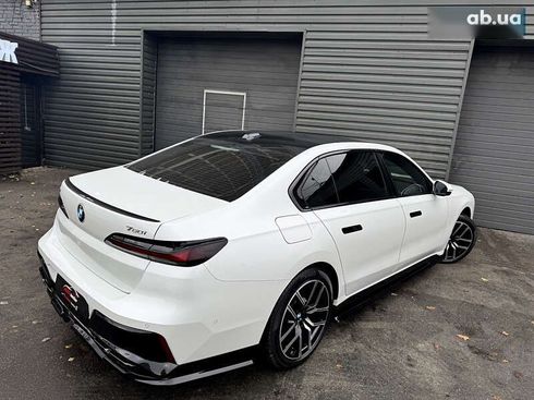 BMW 7 серия 2023 - фото 13