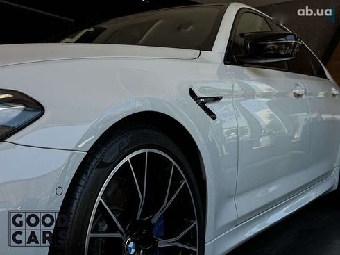 BMW M5 2019 - фото 9