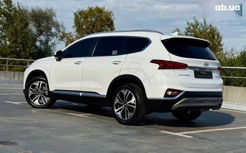 Hyundai Santa Fe 2020 - фото 12