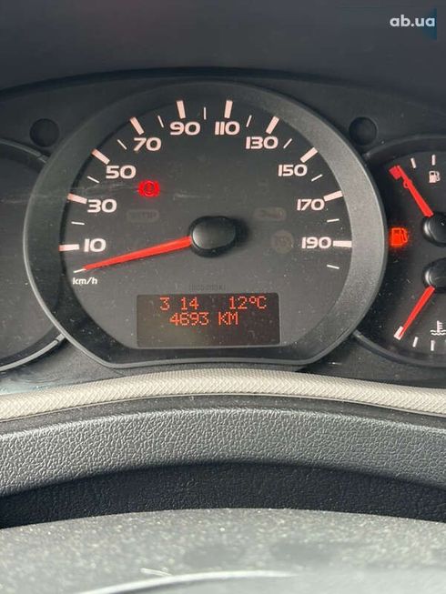 Renault Master 2015 - фото 19