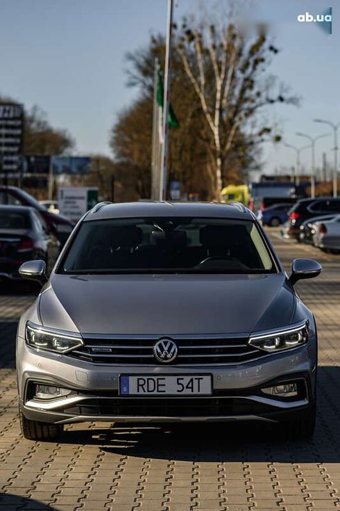 Volkswagen passat alltrack 2020 - фото 18