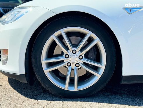 Tesla Model S 2013 белый - фото 15