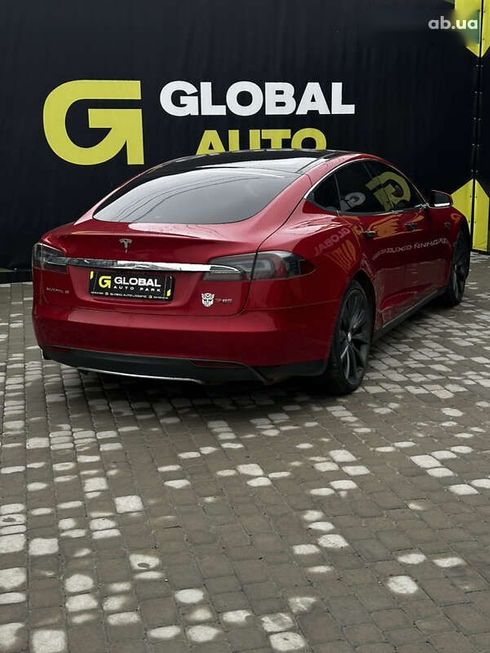 Tesla Model S 2013 - фото 18