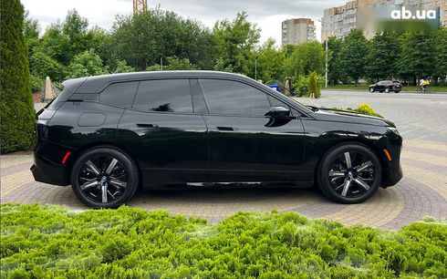 BMW iX 2022 - фото 8