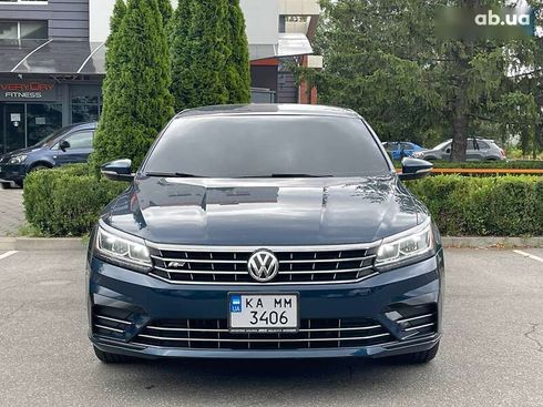 Volkswagen Passat 2018 - фото 8
